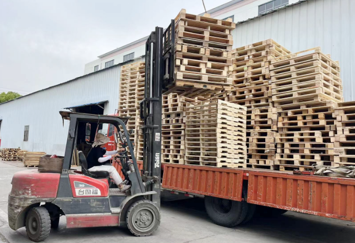 上海苏州回收木托盘电话